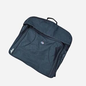 Black nylon suit bag with removable padded shoulder strap‎